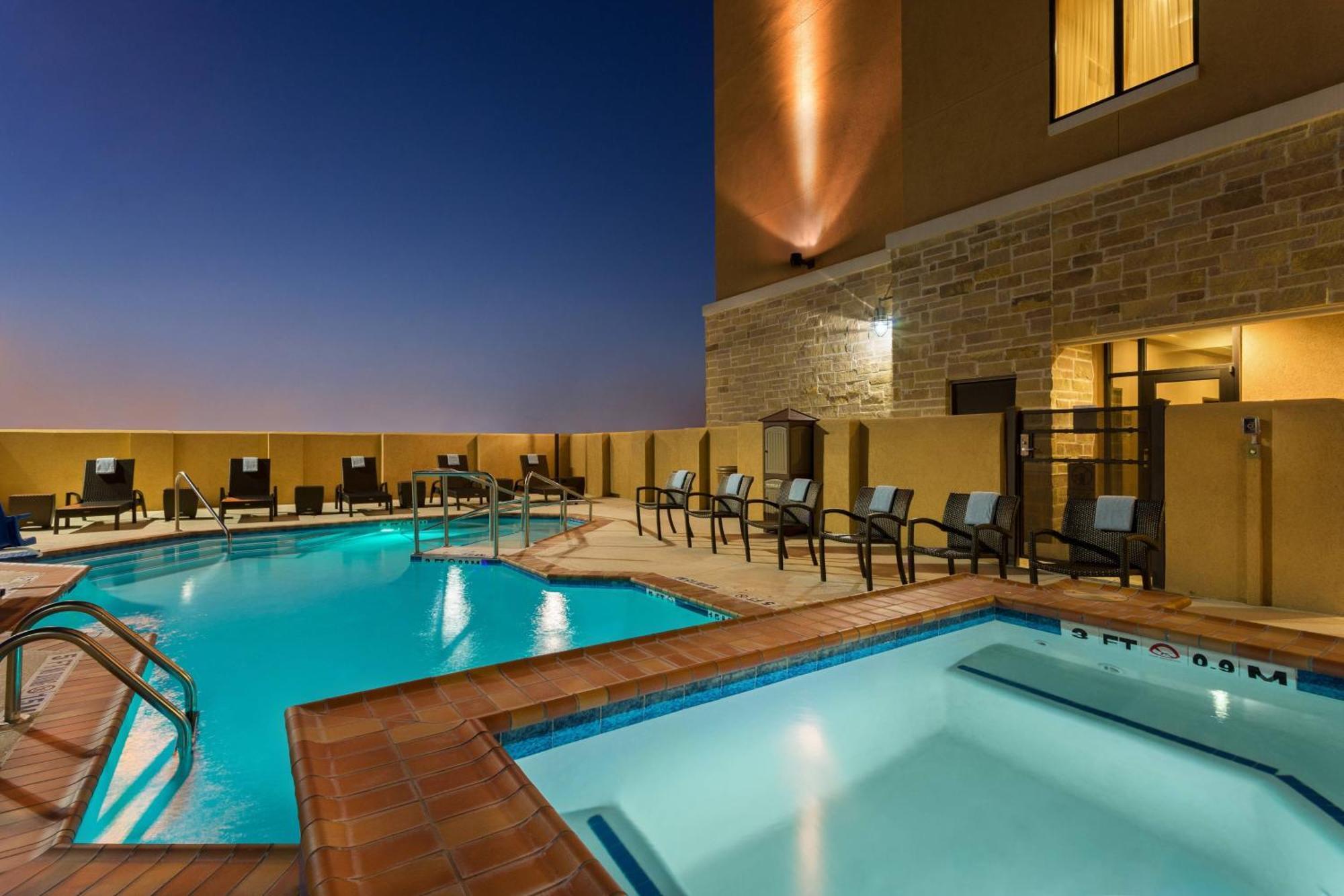 Hotel Courtyard By Marriott Houston Kingwood à Kinwood Extérieur photo