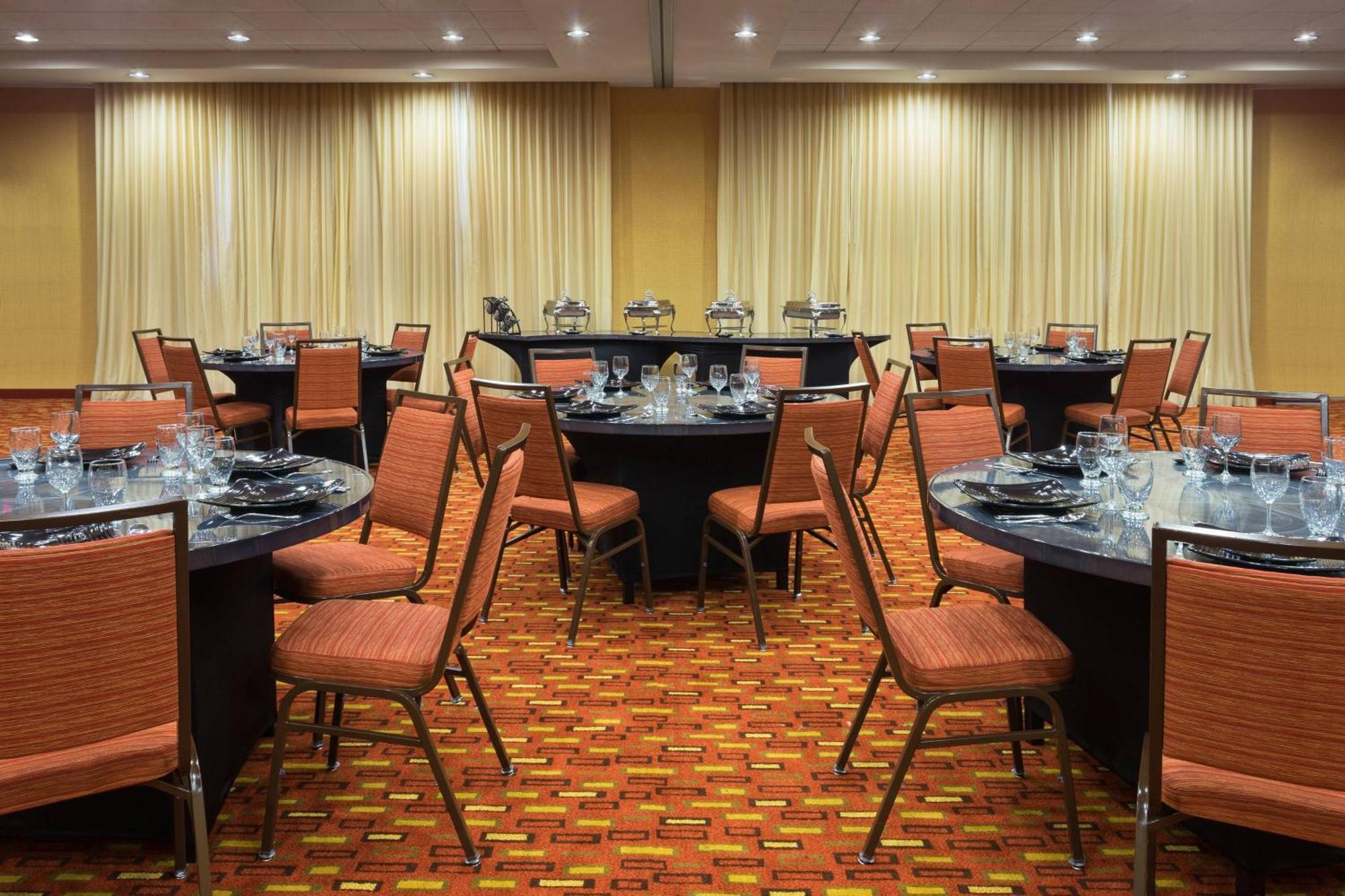 Hotel Courtyard By Marriott Houston Kingwood à Kinwood Extérieur photo